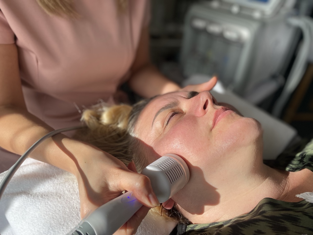 A Hydrofacial Light treatment in progress at Floatwell Cambridge